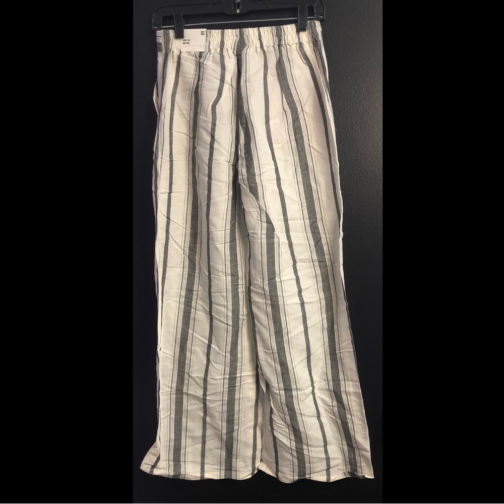 EXPRESS 🔥 Striped Linen Two-Piece Skirt Set - Picture 3 of 8